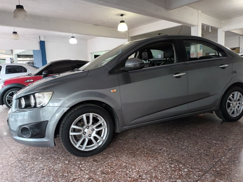 Imagen 12 de 19 de Chevrolet Sonic 2013 1.6 Ltz 4 P