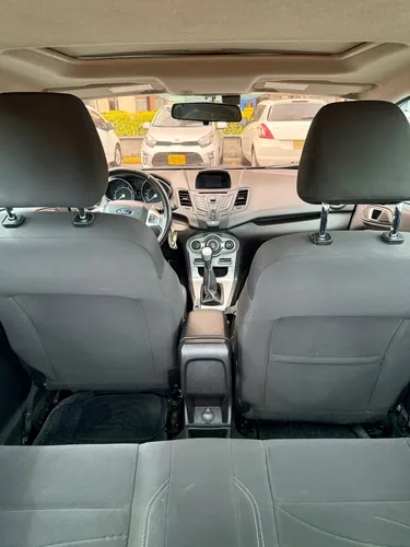 Ford Fiesta 1.6 Hatchback Se