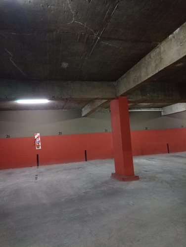 Imagen 3 de 3 de Oportunidad - Cochera En Venta