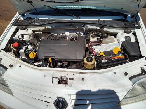 Renault Logan 2010 1.0 16v Expression Hi-flex 4p