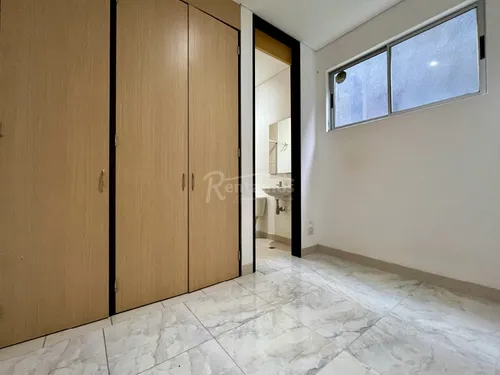 Casa En Venta En Tres Esquinas. Cod V776083