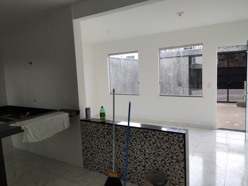 Casa Com 2 Quartos Suite E Área Gourmet