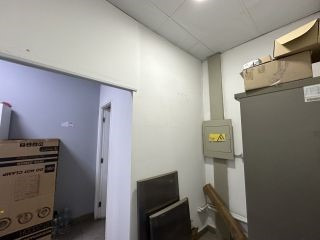 Local Comercial En Primer Piso Con Habilitación De Farmacia