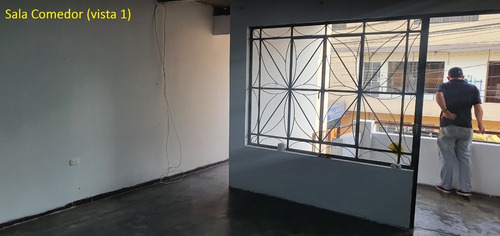 Imagen 4 de 13 de Alquiler Departamento 110m2 (2do Piso) Puerta Calle, Agua Y Luz Independiente - Comas