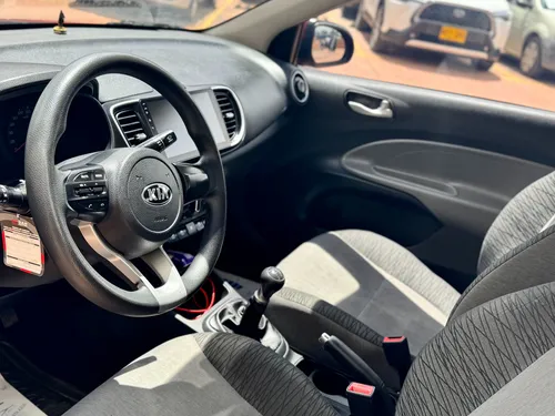 Kia Soluto 1.4L Lx 5Mt Ac