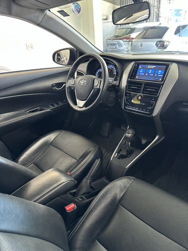 Toyota Yaris 1.5 16V FLEX SEDAN XL PLUS CONNECT MULTIDRIVE