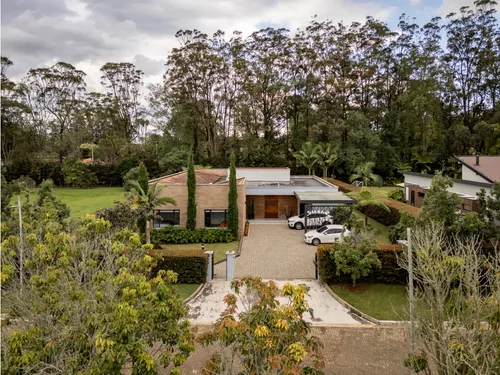 Casa En Venta En Llanogrande