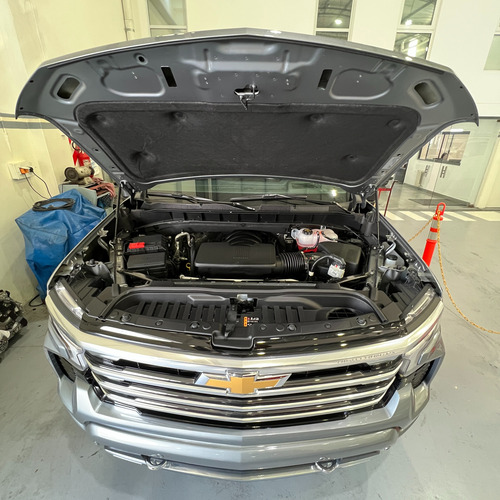 Chevrolet Silverado 5.3 V8 High Country