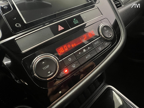 Mitsubishi Outlander 2.0 MIVEC GASOLINA HPE AUTOMÁTICO