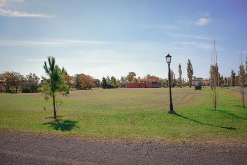 Oportunidad Lote En La Carolina Golf Y Country Club
