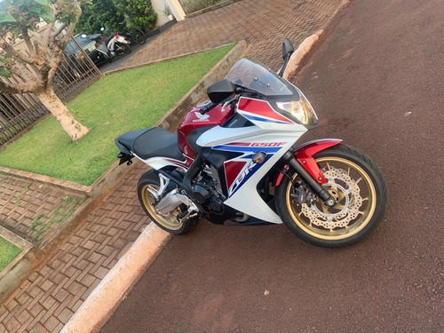 Imagem 7 de 9 de Honda Cbr 650f 2017 Tricolor