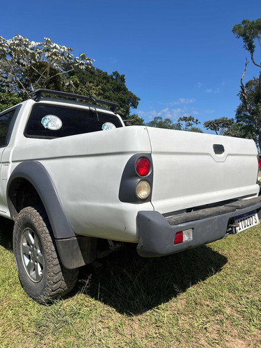 Mitsubishi L200 2.5 Outdoor Hpe Cab. Dupla 4x4 4p