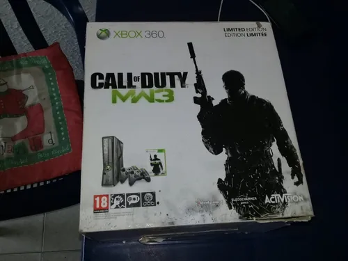 Consola Xbox 360 Slim Edicion Call Of Duty Mw3 + 2 Controles
