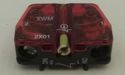 Allen Bradley 800e-2x01 Latch Mount Contact Block 3amp 3 Bbd