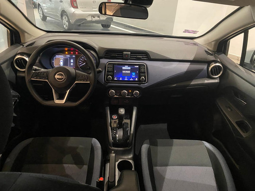 Nissan Versa 1.6 Advance Cvt