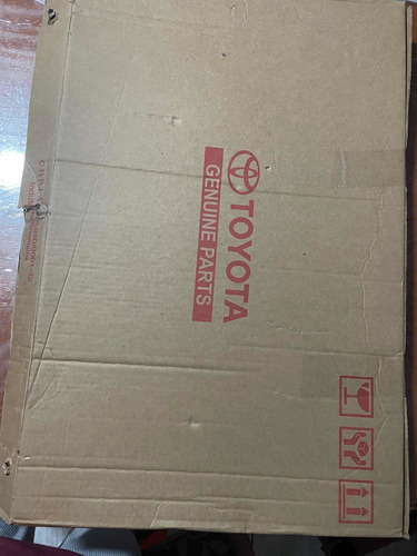 Imagen 4 de 4 de Radiador Toyota Corolla 1.8xei Mod 2015