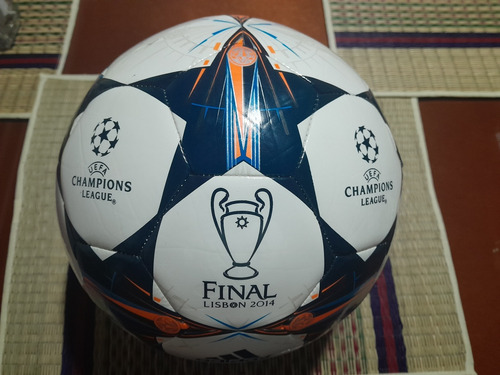 Balón adidas Original Final Champions 2014