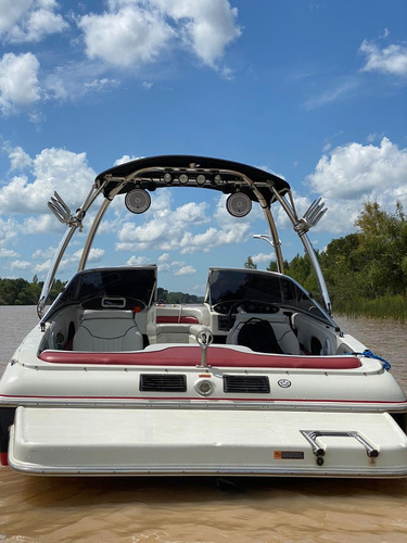 Bermuda Twenty One Motor Volvo Equipada Para Wakeboard