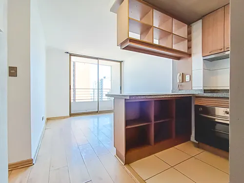 Edificio Radal (1 Est. 1 Bod.) Vista Poniente Piso 18
