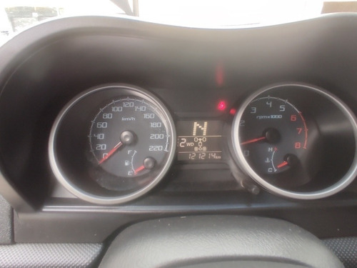 Imagem 13 de 14 de Mitsubishi Pajero Tr4 2011 2.0 Flex Aut. 5p