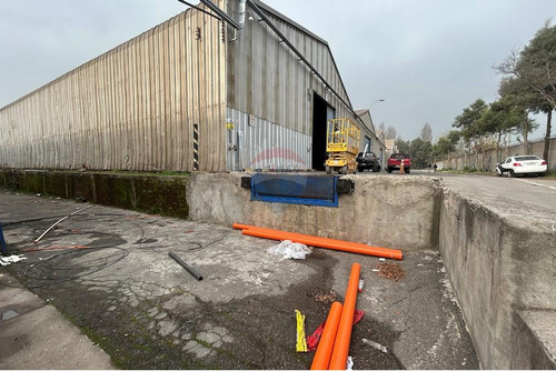 Bodegas 800 Y 850m² Muelle, Seguridad Perimetral