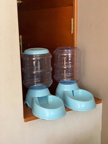 Dispensador De Comida Y Agua Para Mascotas