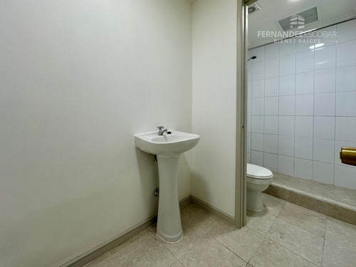 Los Andes -arrienda Local Comercial 2 Pisos En Lider Express