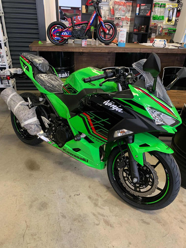 Kawasaki Ninja 400 2024 Krt