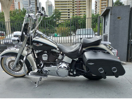 Harley Davidson Deluxe