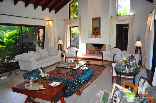 Lindisimo Entorno ,nuevo ,con Servicios ,lindisima Zona