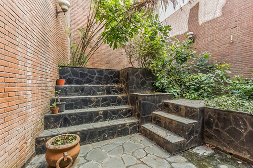 Venta Lote A 2 Cuadras De Av. La Plata Y Av. Rivadavia