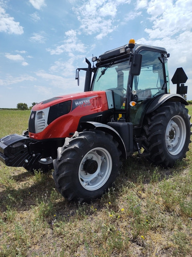 Tractor Hattat Valtra T 4110