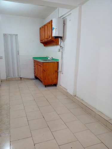 Departamento En Villa Luzuriaga