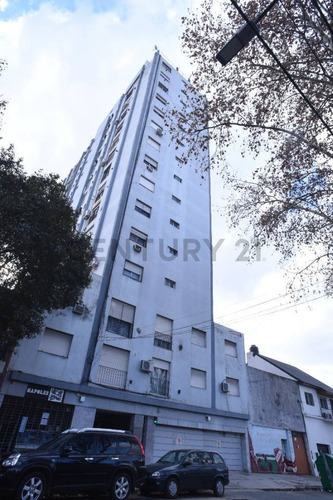 Villa Del Parque - Departamento De 3 Ambientes - Oportunidad