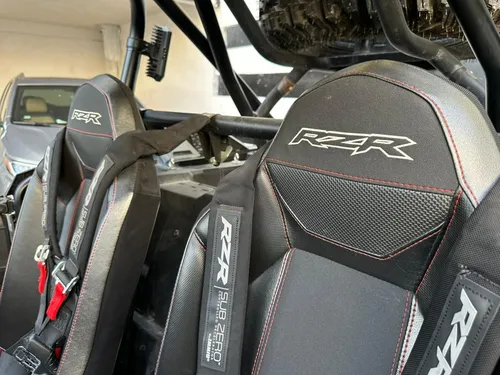 Polaris RZR TURBO S BESTIA