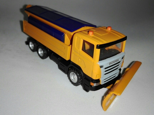 No Muñeco Camion Scania P380 Quitanieves 1/87 + Fasciculo