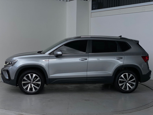 Volkswagen Taos Highline 1.4 250 TSI Flex Aut.