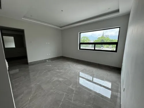 Casa En Venta En Fuentes Del Valle En San Pedro Garza García