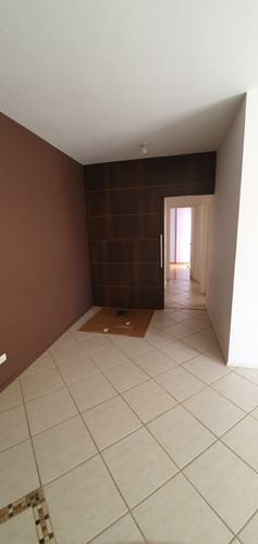 Imagem 15 de 18 de Ester Imóvies Negócios Imobiliários Ltda - Ap00887 - 34951231