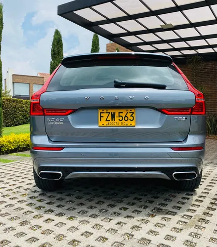 Volvo XC60 2.0 T5 Awd R-design
