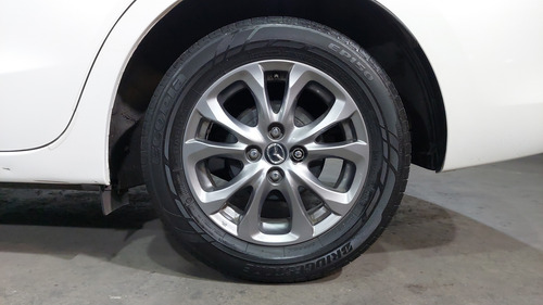 Mazda Mazda 2 1.5 I TOURING SEDAN AUTO