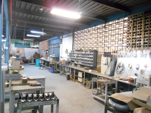 Imagen 22 de 24 de Galpon En Venta, Zona Industria La Lebrum, Av. Francisco De Miranda, Municipio Sucre