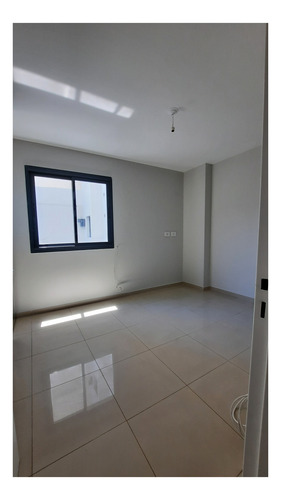 Imagen 20 de 30 de Vendo Departamento A Media Cuadra De Plaza Colón 2 Dor Centro