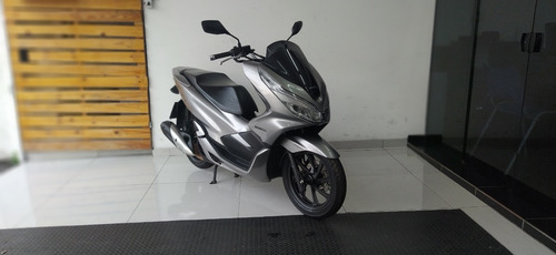 Imagem 5 de 7 de Honda Pcx Cbs 150 Prata 2019 Tebi Motos