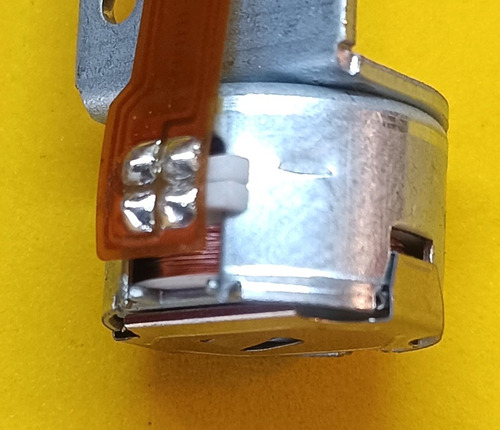Motor A Pasos Muy Pequeño, Con Sin Fin 5vdc. Micro Robotica (Usado)