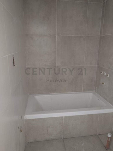 12 Entre 38 Y 39. Departamento Duplex A Estrenar En Venta. La Plata
