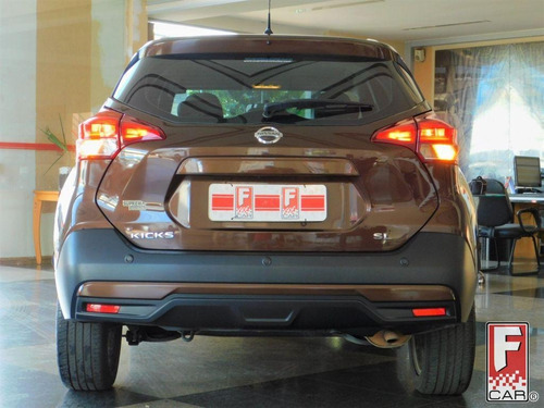 Imagem 9 de 10 de Nissan Kicks Sl 1.6 16v Flexstar 5p Aut.