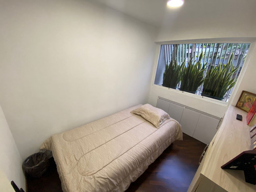 Planta Baja Aparta - Quinta En Venta En El Country Club