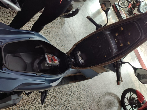 Imagen 14 de 16 de Honda Pcx 160 Abs 2024 7 De Agosto