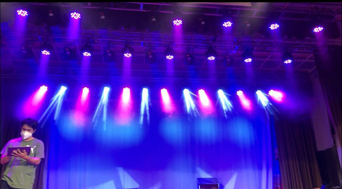 Alquiler Luces Dj Escenario Láser Tubos Tachos Led Luz Negra